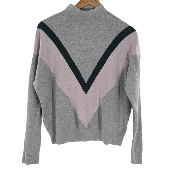 Old Navy Color Block Mock Neck Dolman Sleeve Sweater Women’s Medium - Picture 3 of 3